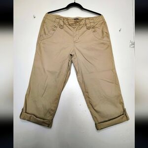 Calvin Klein Women's Capri Roll-Tab Shorts Utility Outdoor,Hiking sz 10,Cotton.